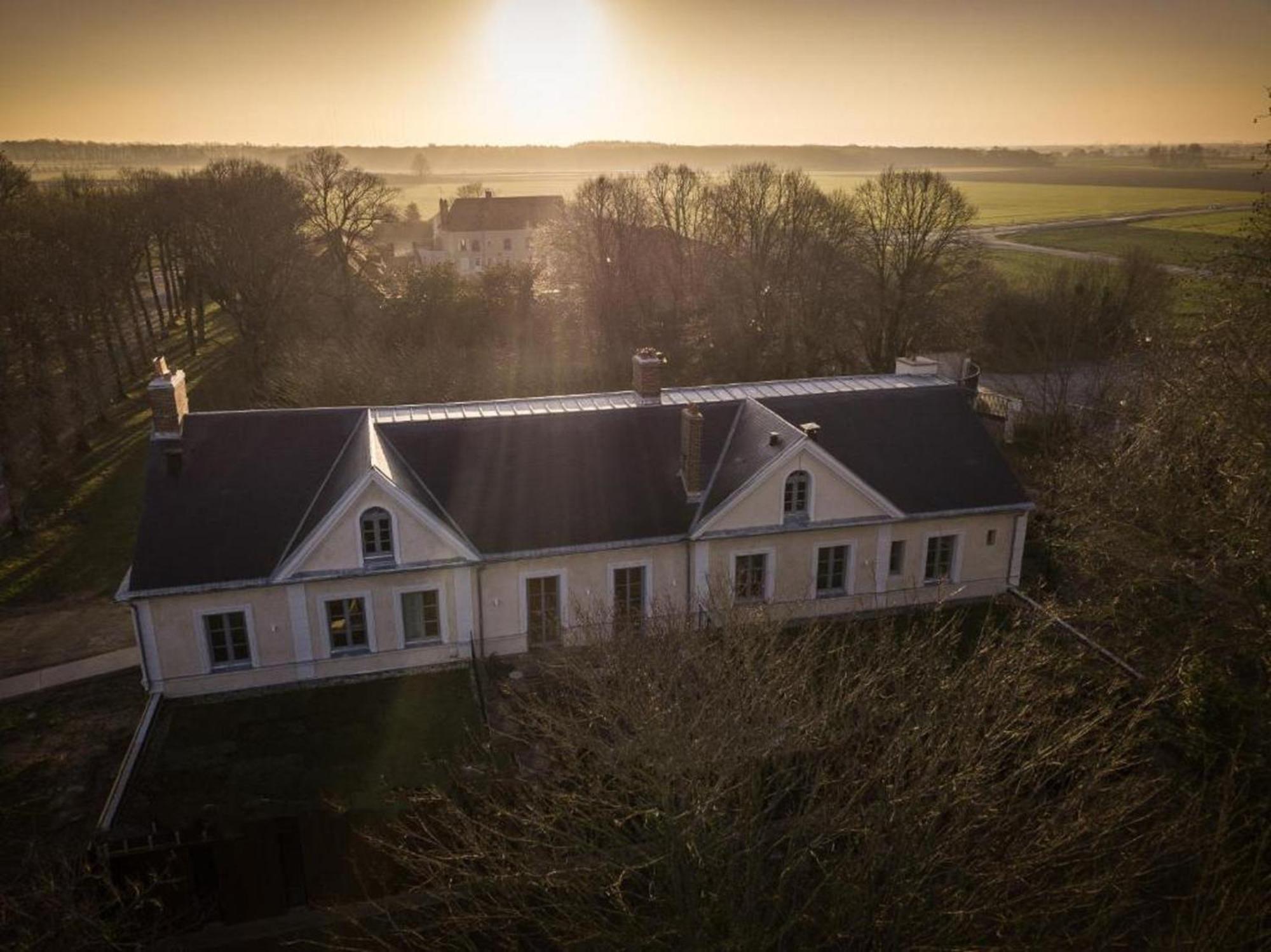 Mercure Parc Du Coudray - Barbizon Le Coudray-Montceaux Exteriör bild